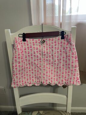 Lilly Pulitzer White with pink pineapplesSkort with Hot Pink Floral Stripe Print